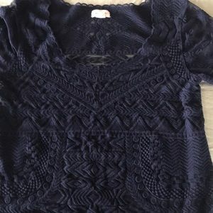 Short sleeve crochet top